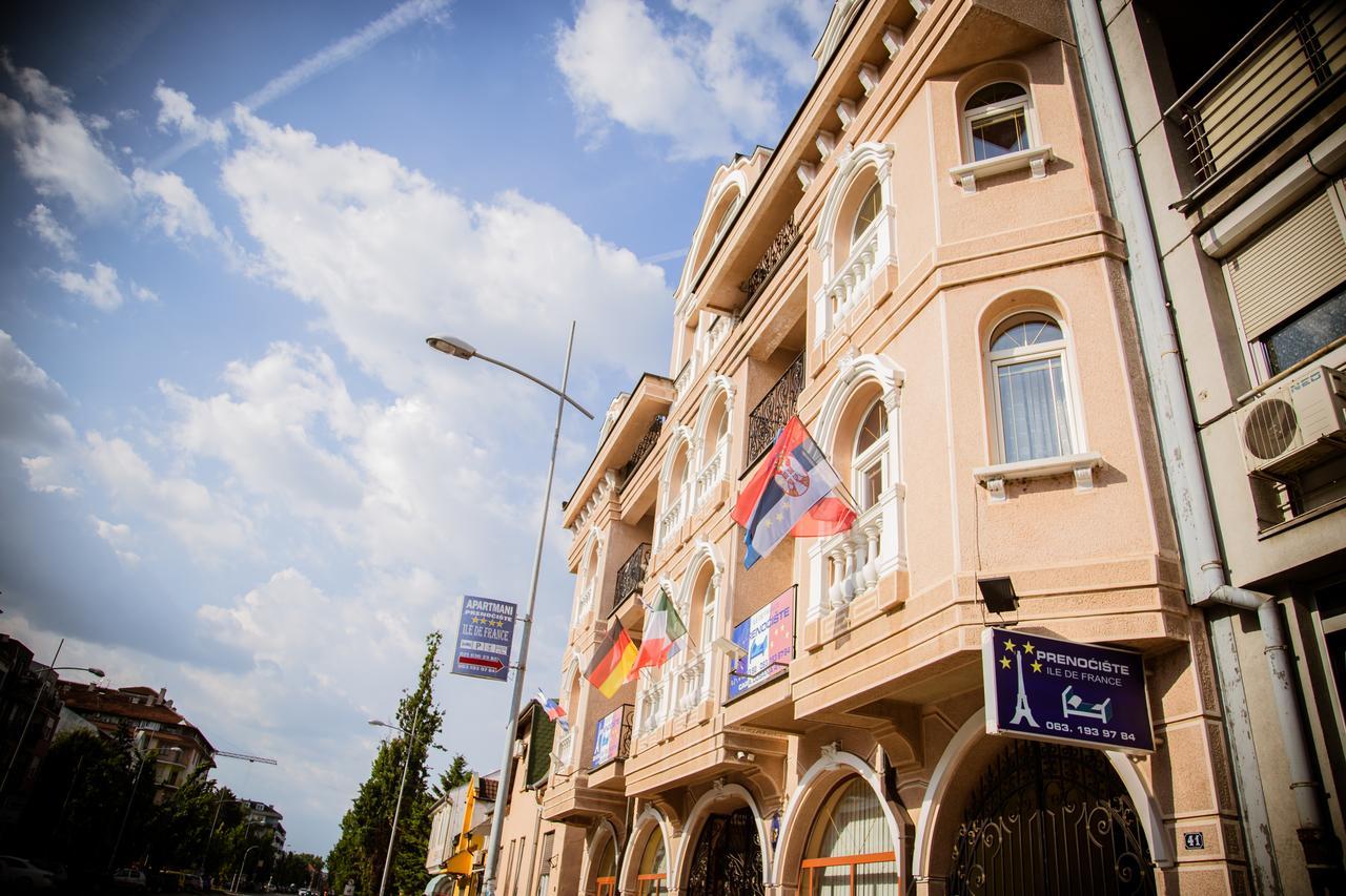Vila Ile De France Novi Sad Eksteriør bilde